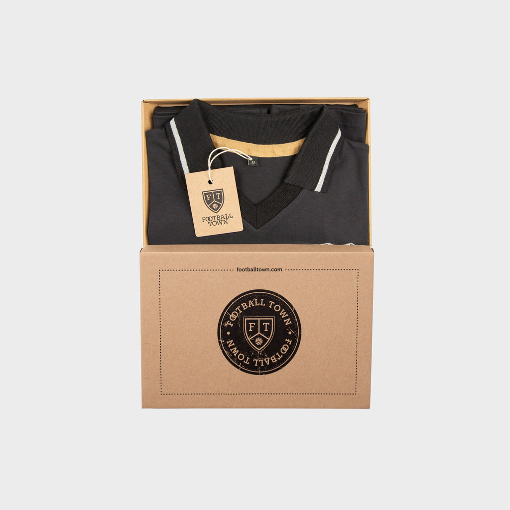 Classic Black L'Escut Long Sleeves