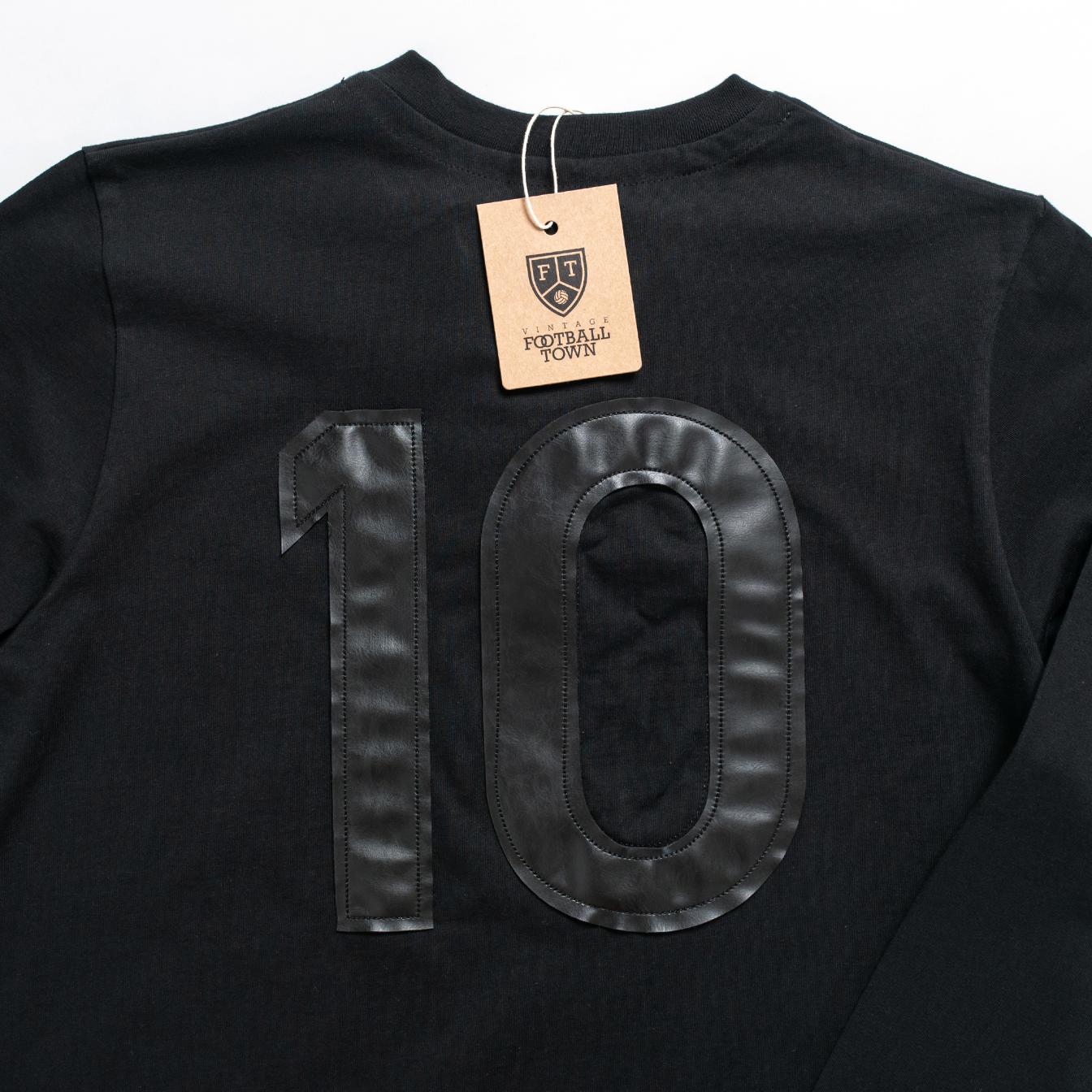 Retro Black Town FC