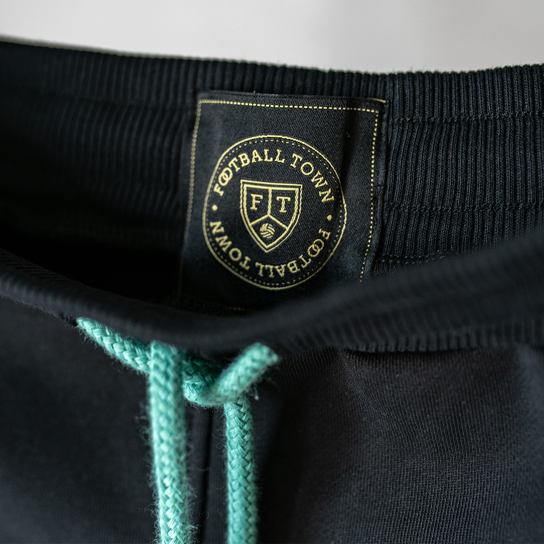 Clover Short