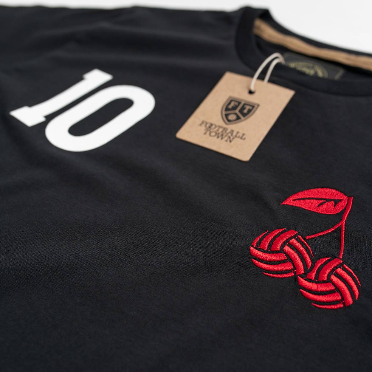 The Cherry 10